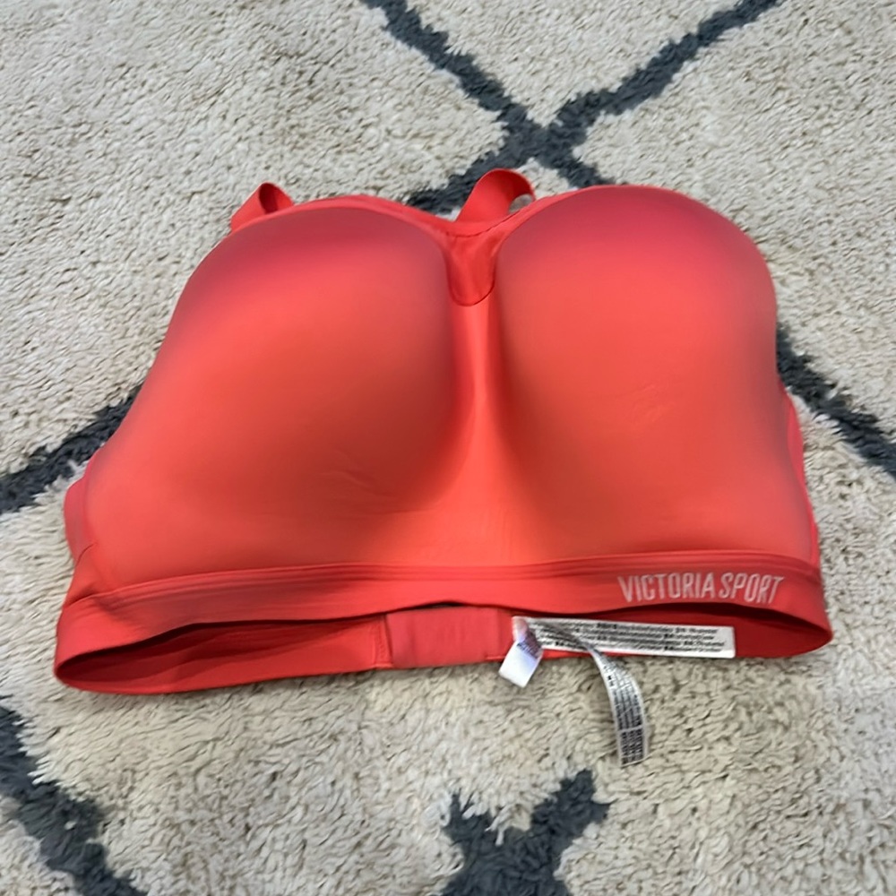 Victoria's Secret Sport Bra in Coral